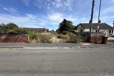 Land for sale, Barrow Road, New Holland, Barrow-Upon-Humber