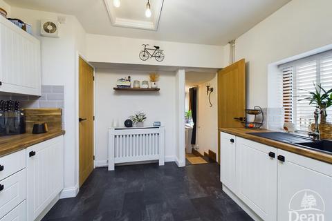 2 bedroom cottage to rent, Meendhurst Road, Cinderford