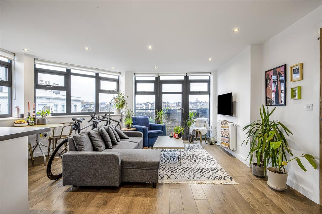 Apartment in London - View 5