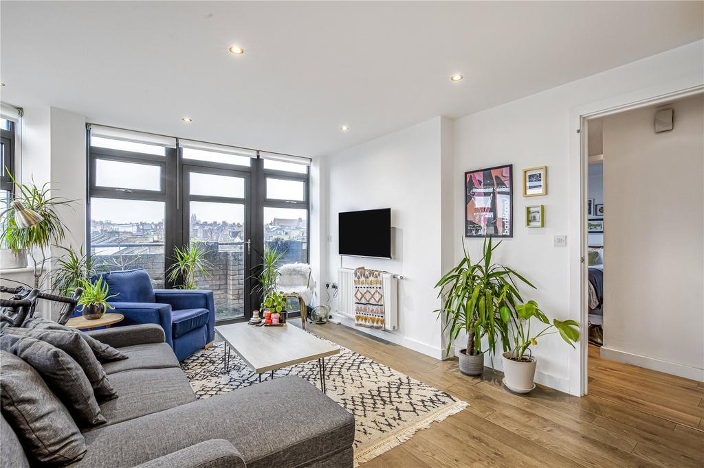 Apartment in London - More