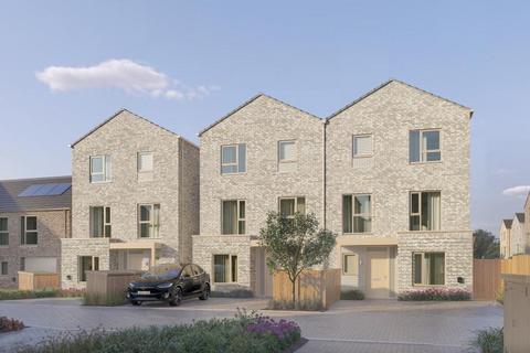 4 bedroom semi-detached house for sale, at Hartmere, Cambridge CB2