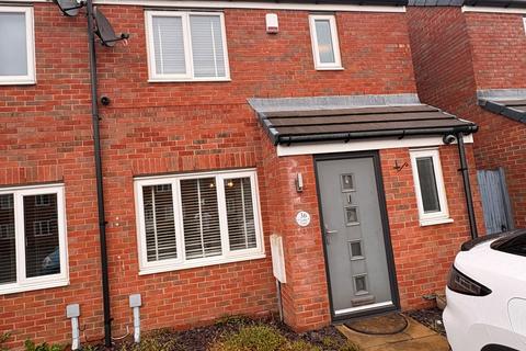 3 bedroom house to rent, Gate Lane, Manchester, M26