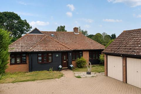 3 bedroom detached bungalow for sale, Stephenson Road, North Fambridge, Chelmsford