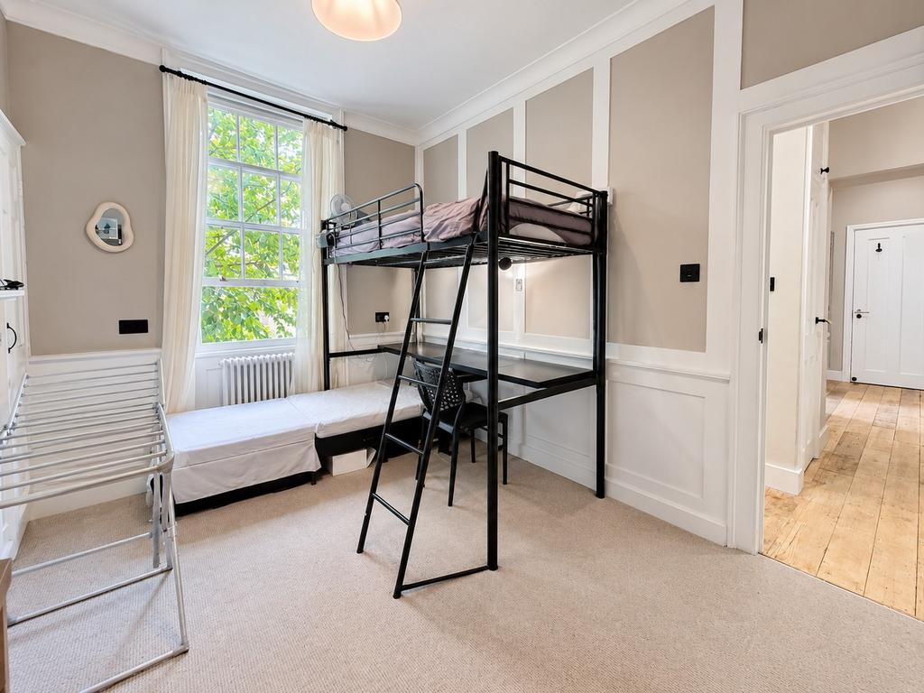 Apartment in London, St. George in the East, Wapping - View 4