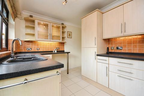 3 bedroom bungalow for sale, Priory Close, Pilgrims Hatch, Brentwood