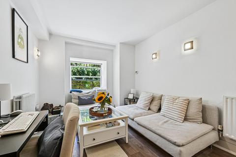 1 bedroom apartment to rent, Cadogan Road, London, SE18