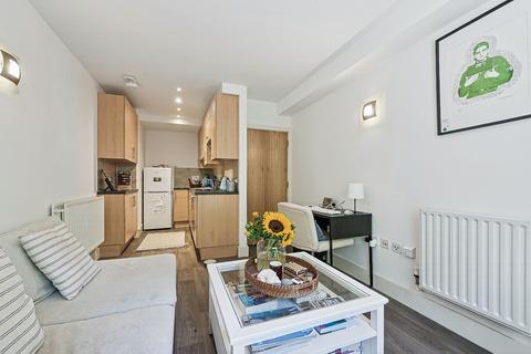1 bedroom apartment to rent, Cadogan Road, London, SE18