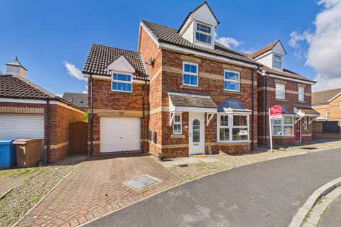 4 bedroom detached house for sale, Easingwood Way, Driffield, YO25 5PJ