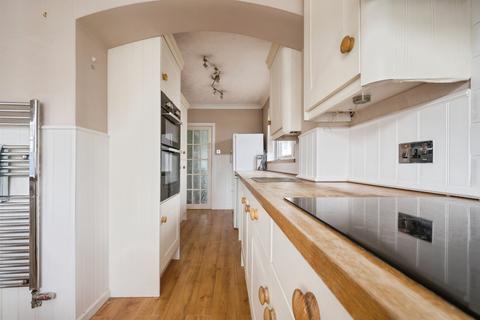 4 bedroom semi-detached house for sale, Mottisfont Close, Southampton