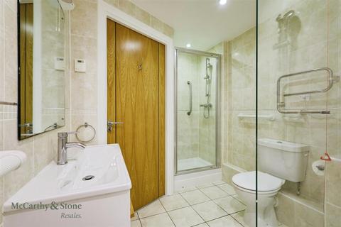 2 bedroom apartment for sale, Ridgeway Court, Mutton Hall Hill, Heathfield, East Sussex, TN21 8NB