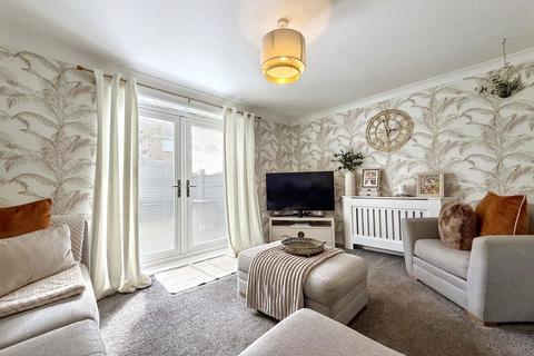 3 bedroom end of terrace house for sale, Millbank Lane, Thornaby, Stockton-on-Tees, Durham, TS17 0AX