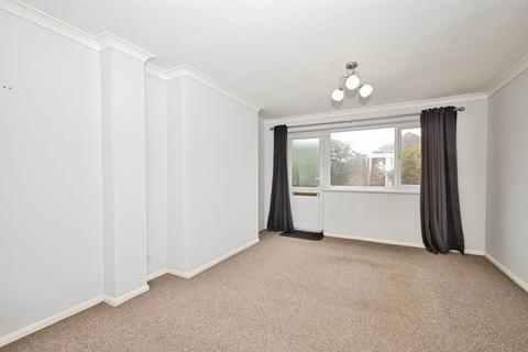 2 bedroom semi-detached house for sale, Cavalier Close, Yeovil