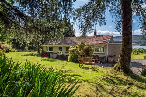 3 bedroom detached bungalow for sale, Hazelwood, Shore Road, Colintraive, PA22 3AS