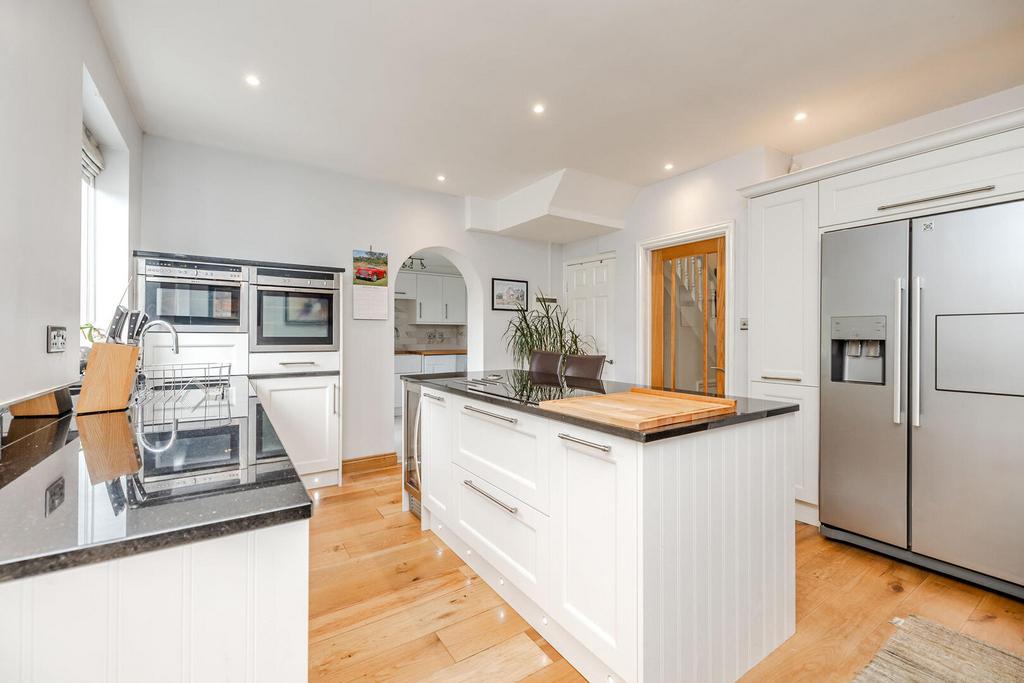 House in Newcastle Upon Tyne - View 3