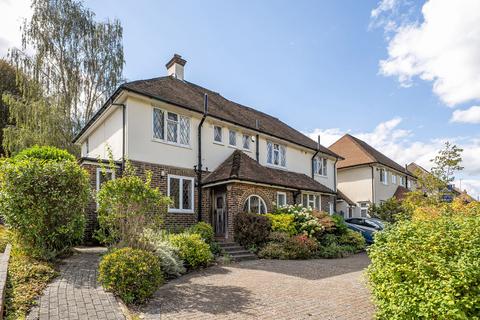 Croham Valley Road, South Croydon CR2