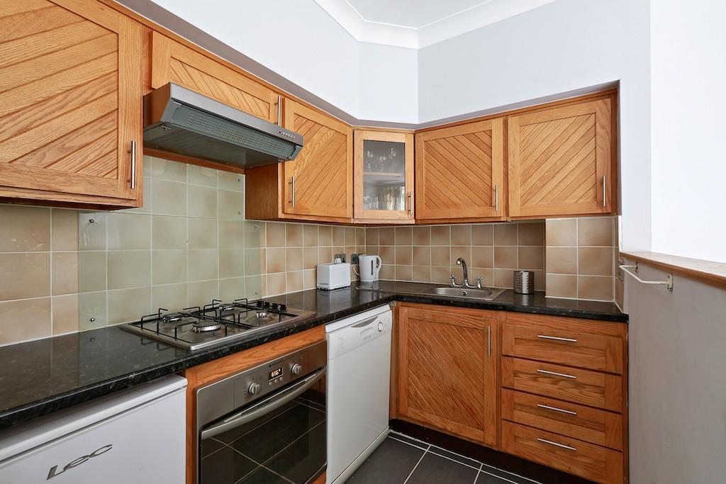 Apartment in South Kensington - View 2