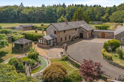 4 bedroom property with land for sale, Minnetts Lane, Rogiet, NP26