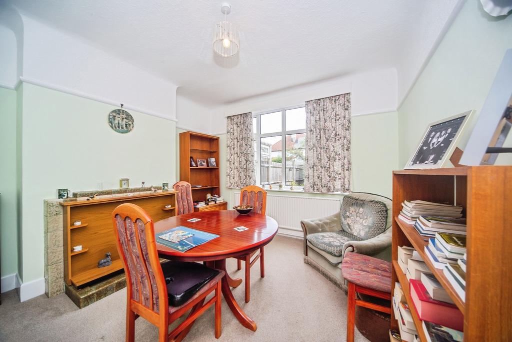 House in Southampton - View 4