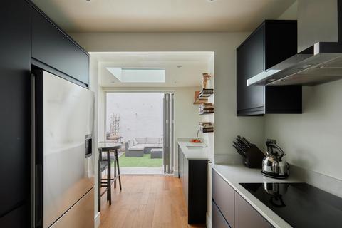 3 bedroom terraced house for sale, Magnolia Road, Chiswick, W4