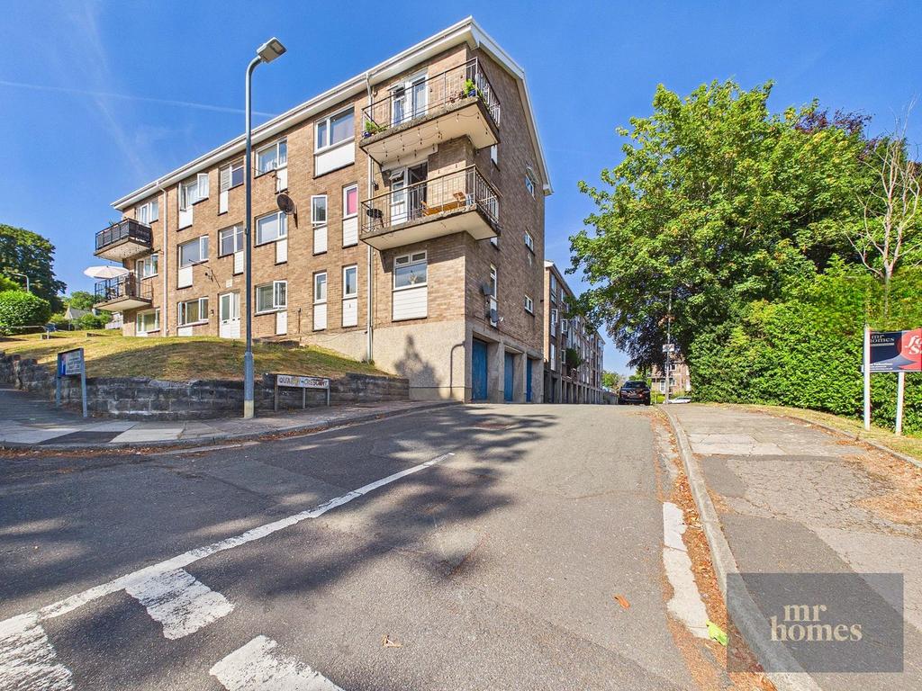 House in Cardiff, Fairwater - View 2