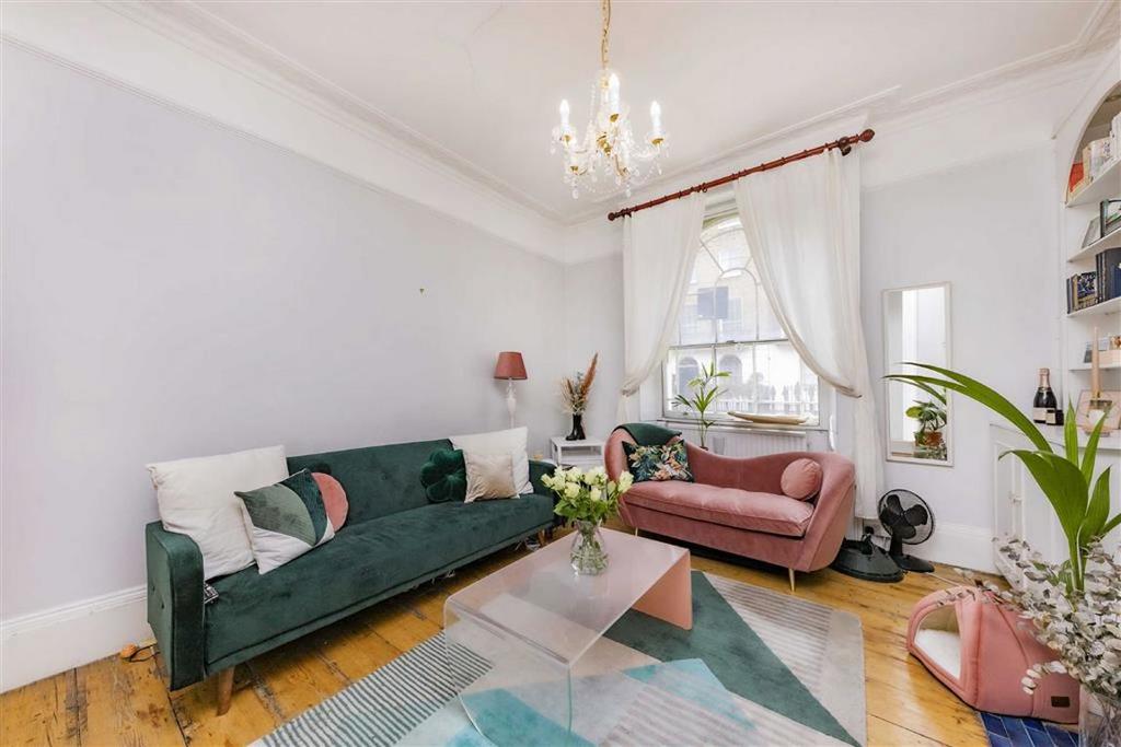 Apartment in London - View 5