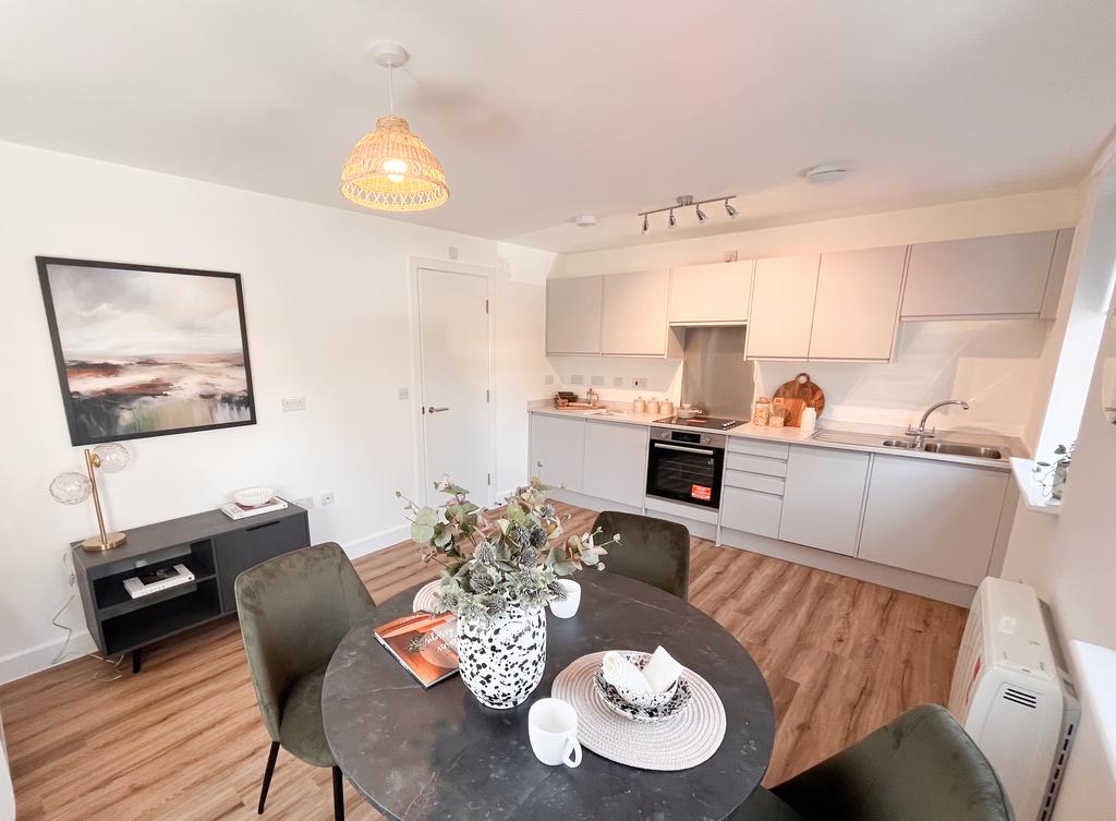 House in Leeds, Yorkshire - View 2