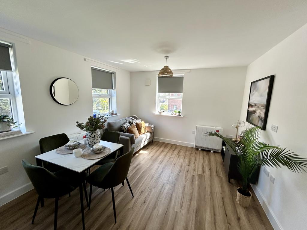 House in Leeds, Yorkshire - View 3