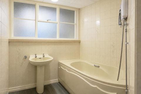 2 bedroom flat for sale, Great Colmore Street, Park Central, Birmingham, B15