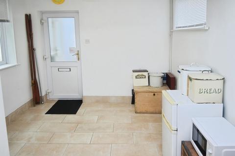 undefined, Edward Street, Somerset TA6