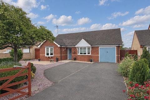 3 bedroom detached bungalow for sale, Kiln Drive, Tydd St Mary