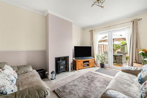 3 bedroom semi-detached house for sale, Farmington Avenue, Sutton