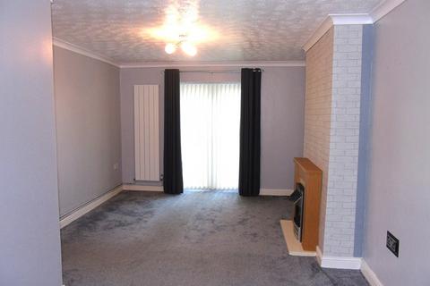 3 bedroom terraced house to rent, Bunnett Avenue, King's Lynn
