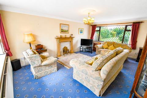 3 bedroom detached bungalow for sale, Lancaster Crescent, Doncaster DN11