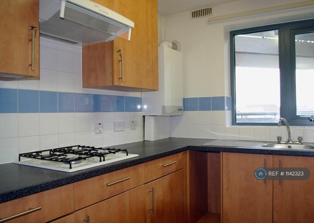 Apartment in London - View 5