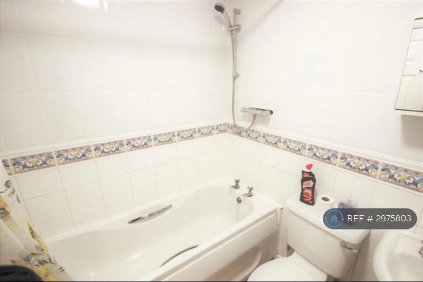 Apartment in Headington, Oxford - View 3