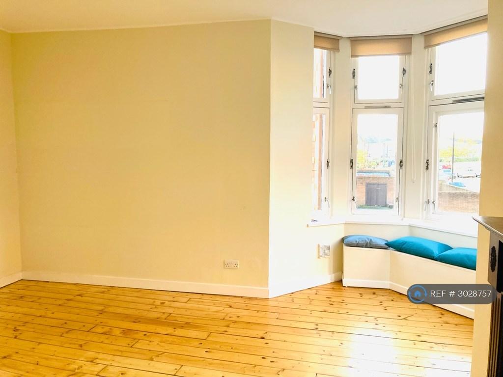 Apartment in Glasgow - View 2