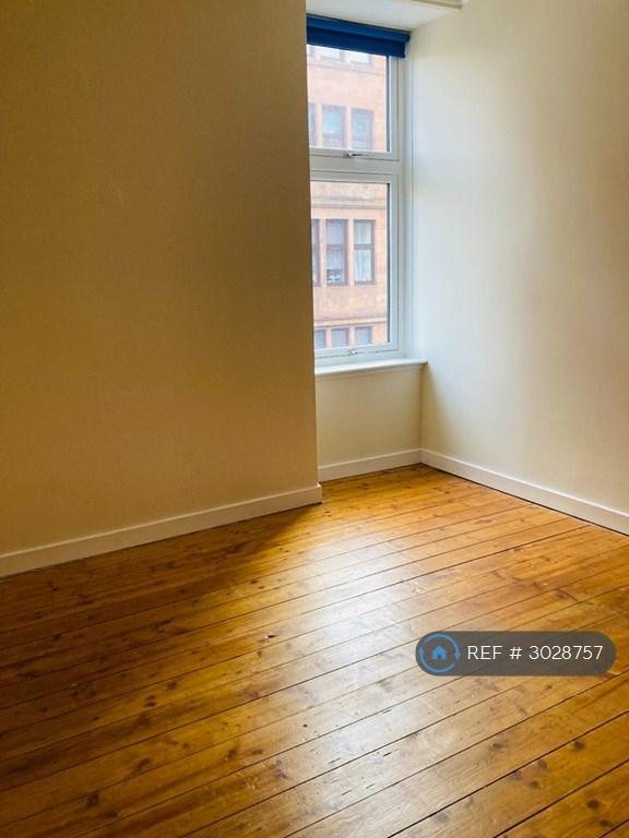 Apartment in Glasgow - More