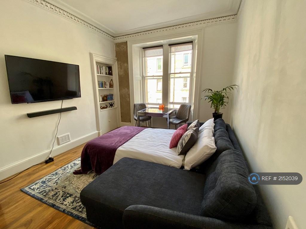 Apartment in Edinburgh, Dalry - View 5