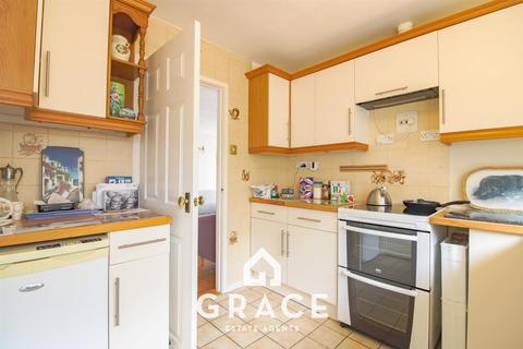 4 bedroom detached bungalow for sale, Eccles Road, Ipswich