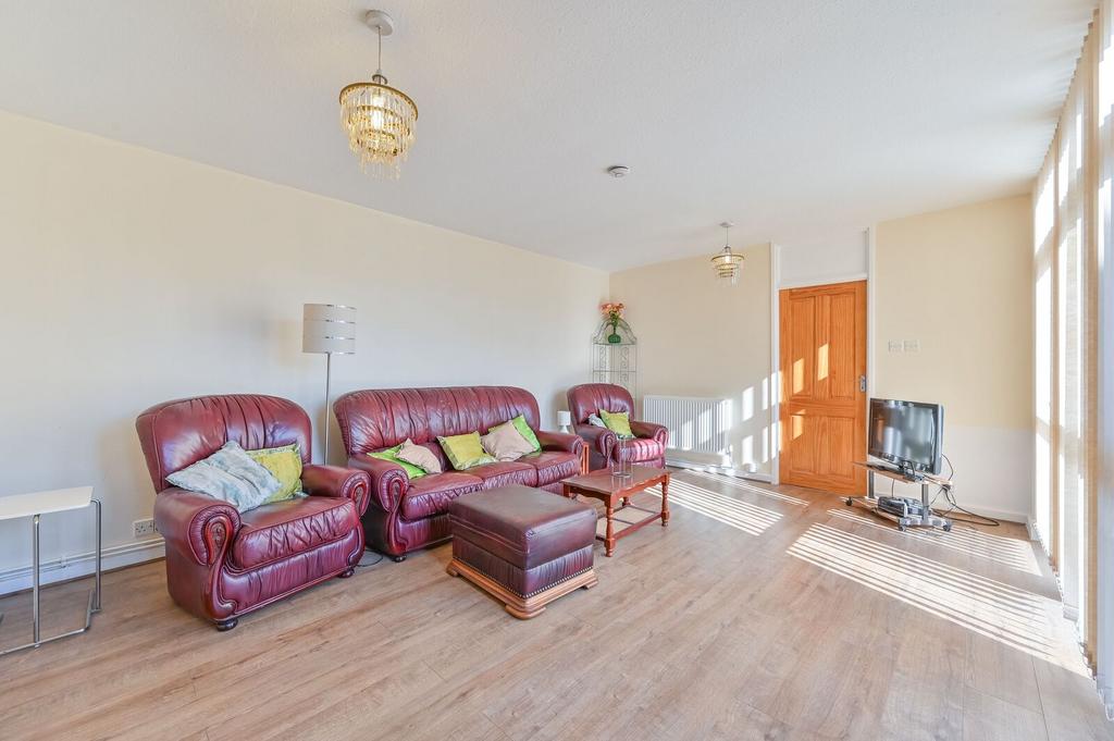 Apartment in London - View 3