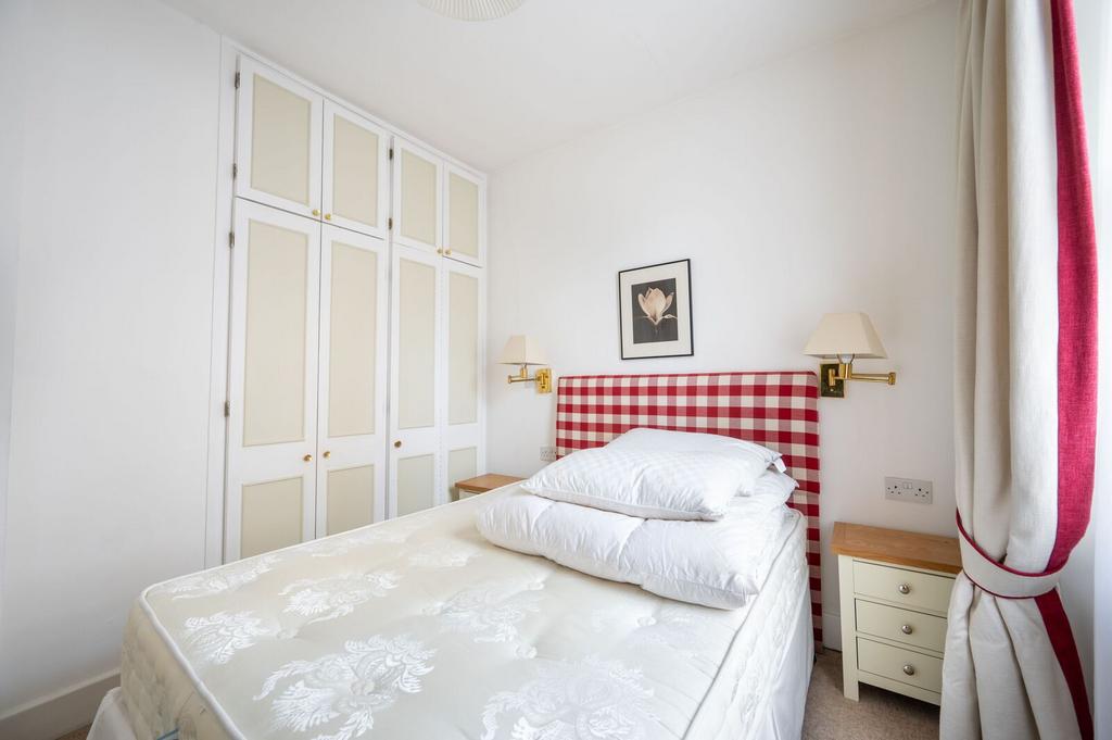 House in London - More