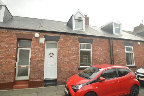 2 bedroom terraced house to rent, Lime Street, Sunderland, SR4