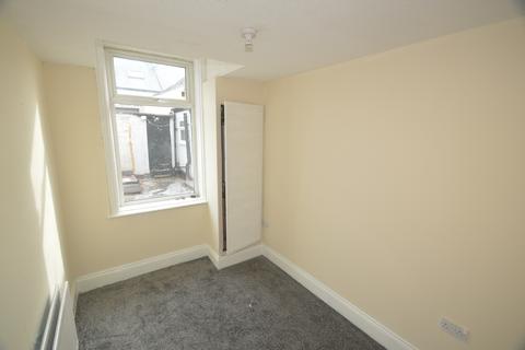 2 bedroom terraced house to rent, Lime Street, Sunderland, SR4