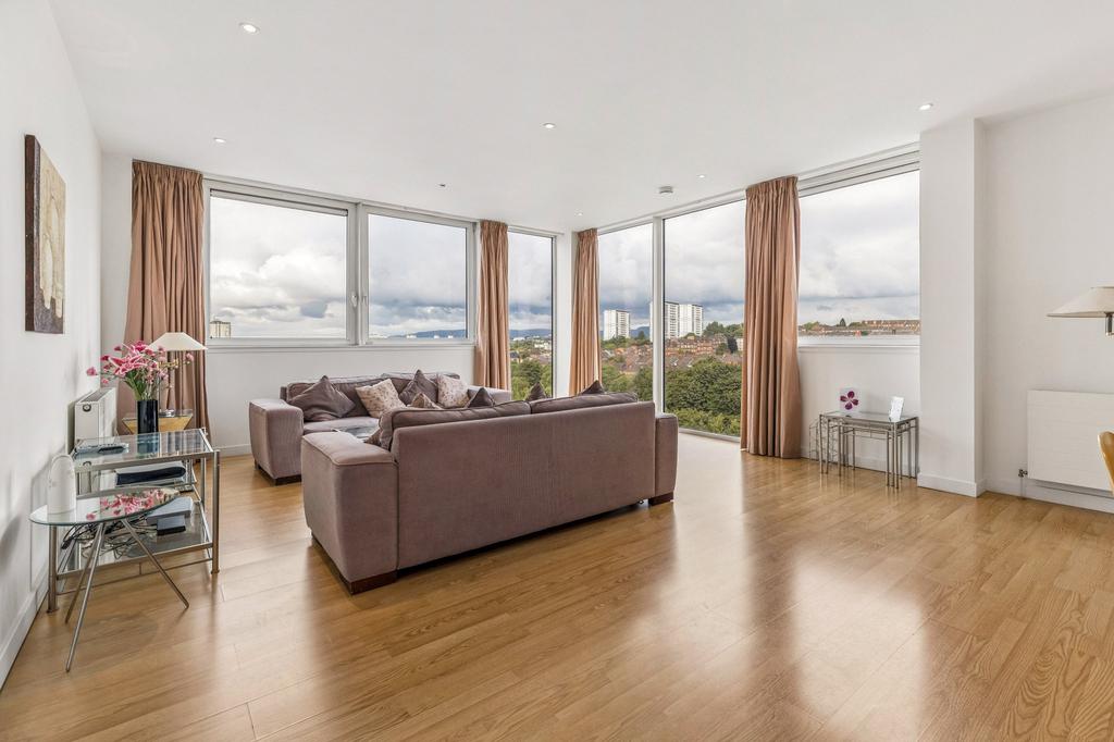 Apartment in Glasgow, Thornwood, Broomhill - View 2