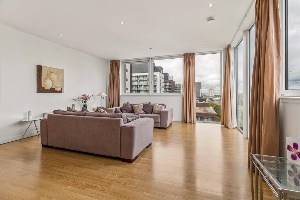 Apartment in Glasgow, Thornwood, Broomhill - View 3
