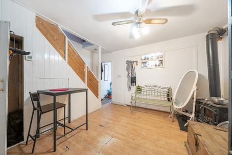 undefined, Goat Road, Mitcham CR4