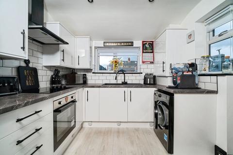 3 bedroom terraced house for sale, WENTWORTH ROAD, GRIMSBY