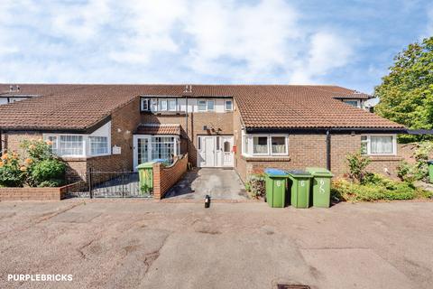 2 bedroom terraced house for sale, Whimbrel Close, London, SE28