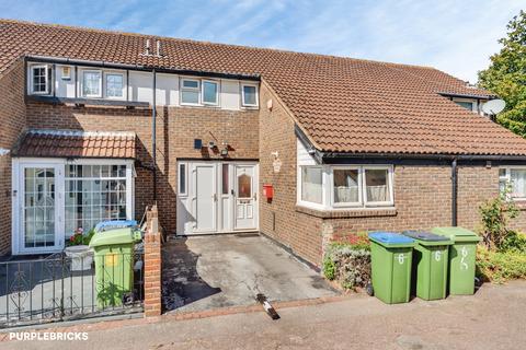 2 bedroom terraced house for sale, Whimbrel Close, London, SE28
