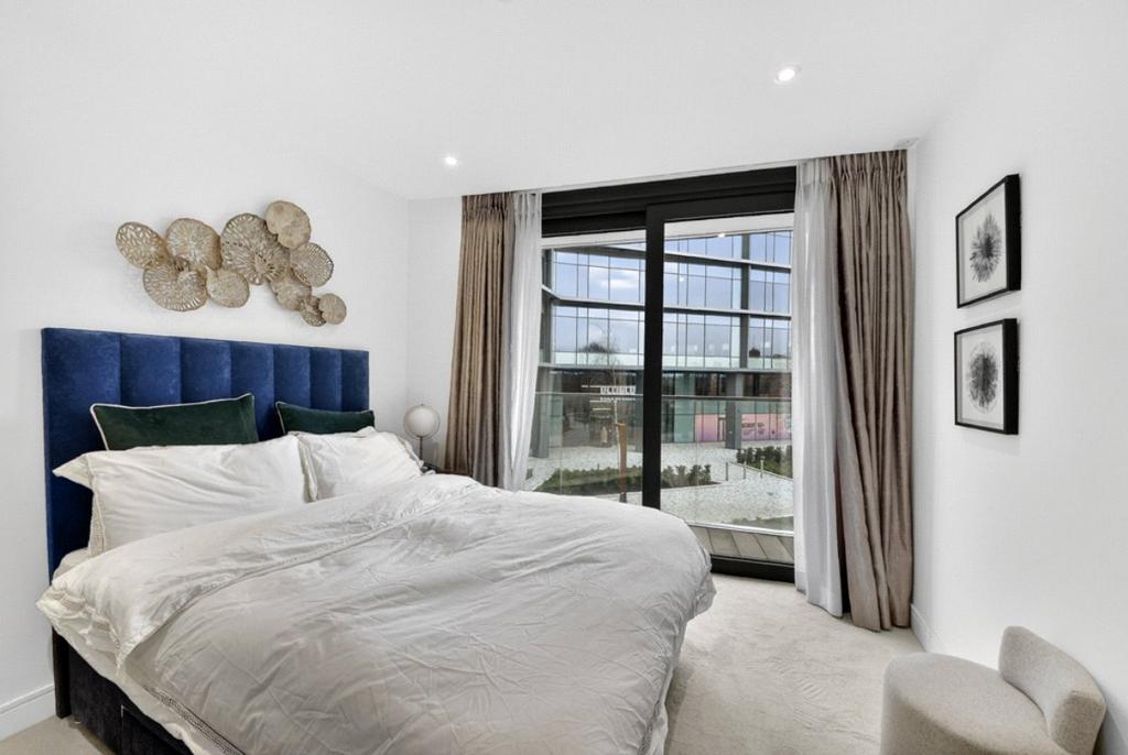 Apartment in London, Fulham Reach, Hammersmith - More